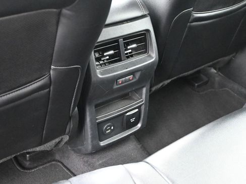 Used 2022 Ford Edge Titanium w/ Equipment Group 301A image 14