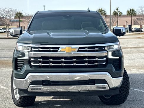 Used 2025 Chevrolet Silverado 1500 LTZ w/ Z71 Off-Road Package image 2