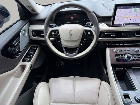 Used 2022 Lincoln Aviator Reserve w/ Equipment Group 201A RWD image 14