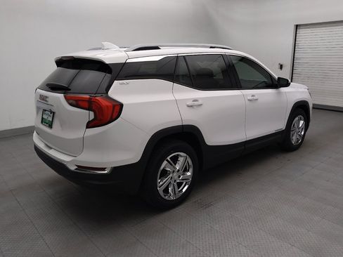 Used 2021 GMC Terrain SLT FWD image 9
