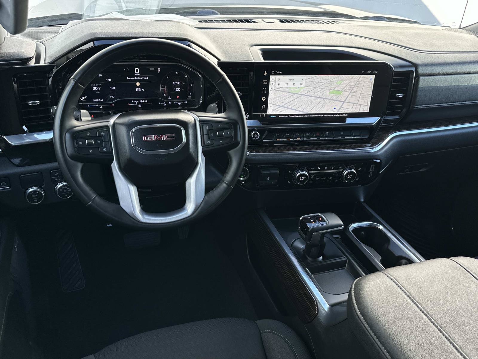 Used 2023 GMC Sierra 1500 Elevation w/ Preferred Package RWD image 9