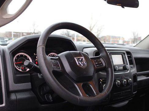 Used 2018 RAM 1500 Express w/ Express Value Package image 16