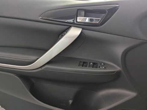 Used 2025 Mitsubishi Eclipse Cross SE AWD/4WD image 11