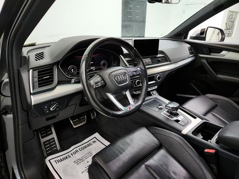 Used 2018 Audi SQ5 Premium Plus w/ Navigation Package image 13