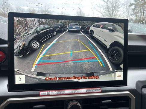 New 2025 Toyota Tacoma TRD Sport image 5