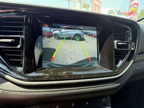 Used 2022 Dodge Durango GT RWD image 17