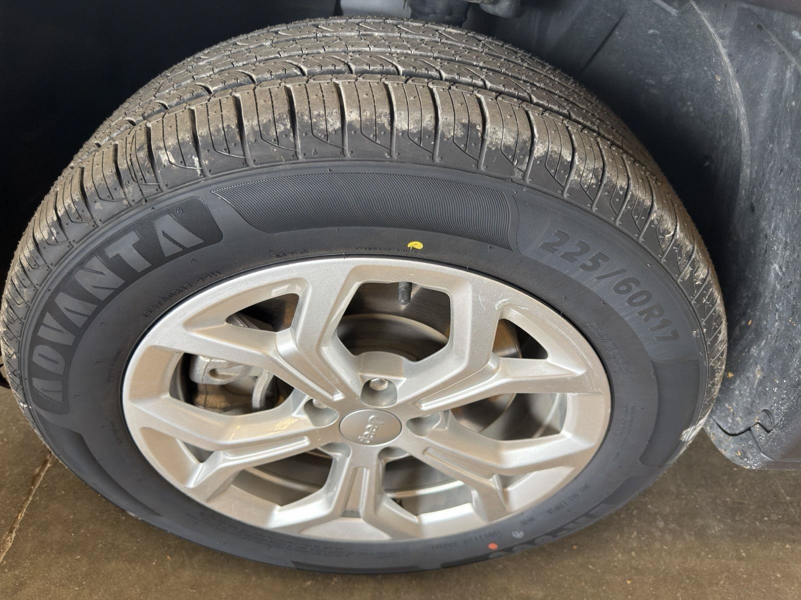 Used 2024 Jeep Compass Latitude AWD/4WD image 12