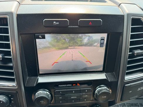 Used 2015 Ford F150 XLT w/ Equipment Group 302A Luxury AWD/4WD image 23