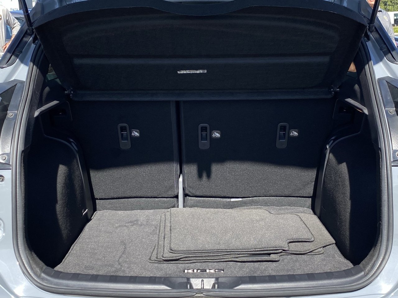 Certified 2023 Nissan Kicks SV FWD image 13