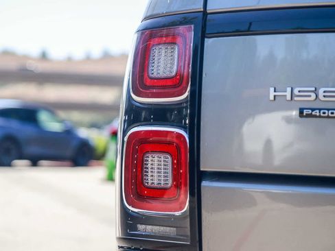 Used 2021 Land Rover Range Rover Westminster Edition image 7