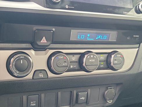 Certified 2023 Toyota Tacoma SR image 31