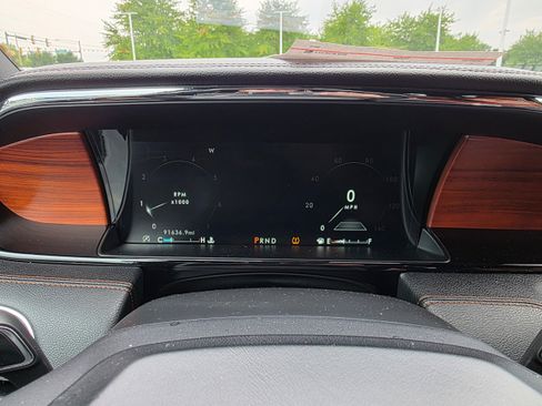 Used 2018 Lincoln Navigator L Reserve w/ Technology Package AWD/4WD image 19