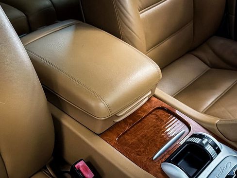 Used 2006 Porsche Cayenne S image 29