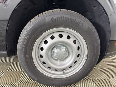 New 2025 Ford Maverick XL image 26