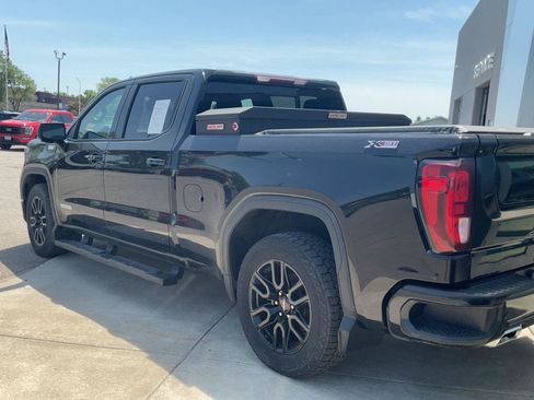 Used 2022 GMC Sierra 1500 Elevation w/ Elevation Premium Package AWD/4WD image 6