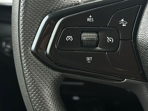 Used 2025 Chevrolet TrailBlazer LS FWD image 29