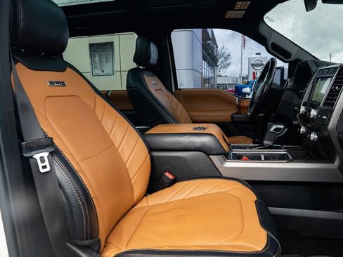 Used 2017 Ford F150 Limited image 25