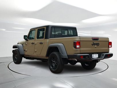 New 2026 Jeep Gladiator Sport