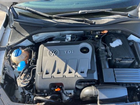 Used 2012 Volkswagen Passat TDI SEL Premium image 26