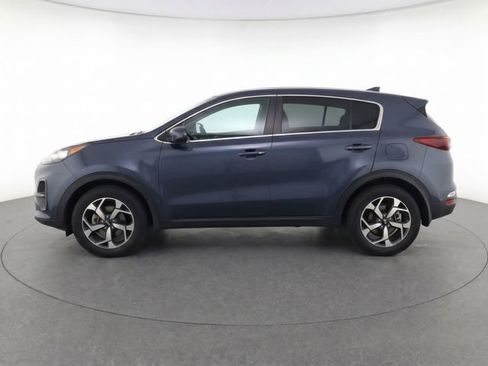 Used 2022 Kia Sportage LX FWD image 2