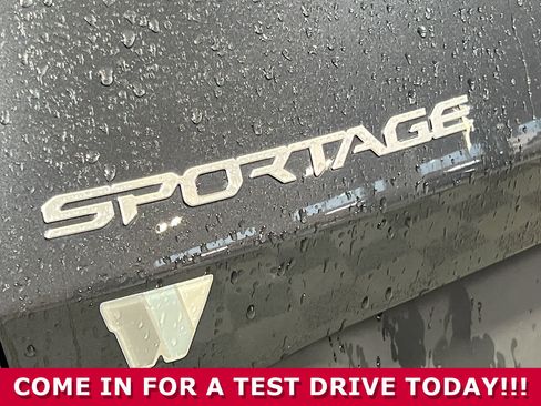 Used 2024 Kia Sportage X-Line image 32