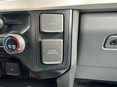 Used 2024 Ford F550 4x4 Crew Cab Super Duty image 14