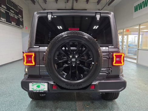 Used 2025 Jeep Wrangler Sahara w/ Safety Group image 8