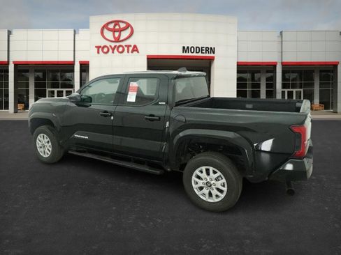 New 2026 Toyota Tacoma SR5 image 11