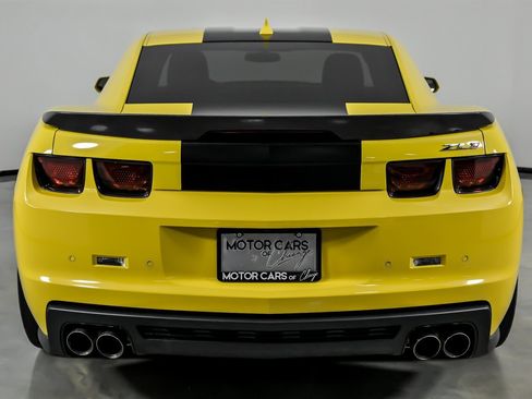 Used 2013 Chevrolet Camaro ZL1 image 11