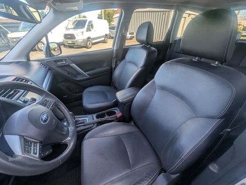 Used 2015 Subaru Forester 2.0XT Touring w/ Eyesight & Navigation System AWD/4WD image 9