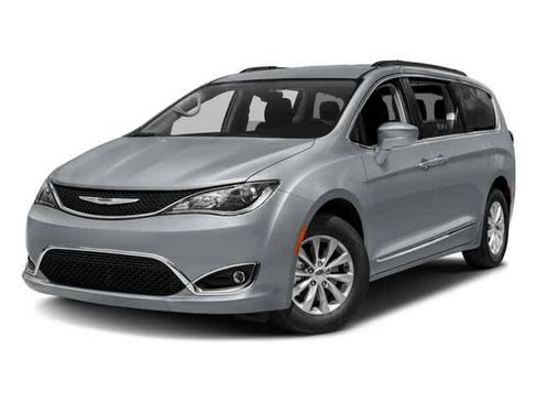 Used 2017 Chrysler Pacifica Touring-L FWD image 1