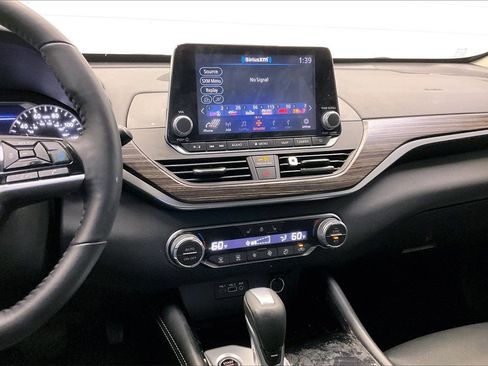 Used 2021 Nissan Altima 2.5 SL image 5