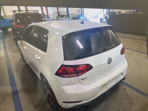 Used 2018 Volkswagen GTI S FWD image 17