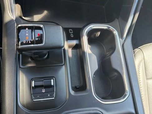 Used 2023 GMC Sierra 1500 Denali w/ Denali Reserve Package AWD/4WD image 17