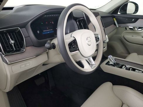 New 2026 Volvo XC90 T8 Ultra w/ Protection Package Premier AWD/4WD image 25