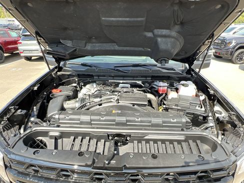 New 2025 Chevrolet Silverado 2500 ZR2 w/ Technology Package image 67