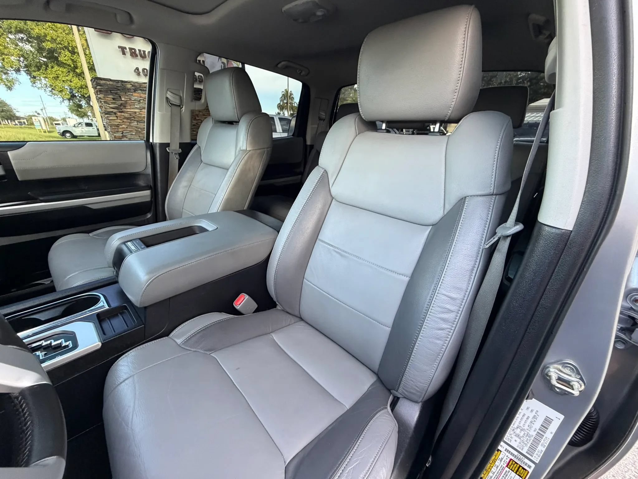 Used 2021 Toyota Tundra Limited RWD image 10