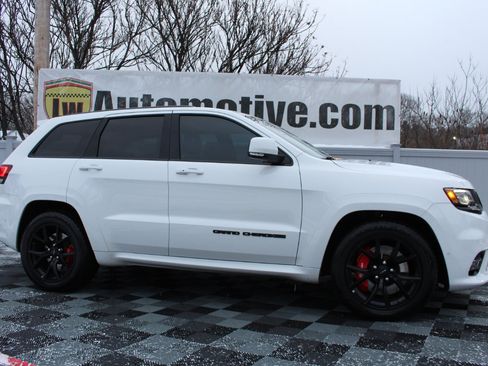 Used 2020 Jeep Grand Cherokee SRT w/ Trailer Tow Group IV image 68