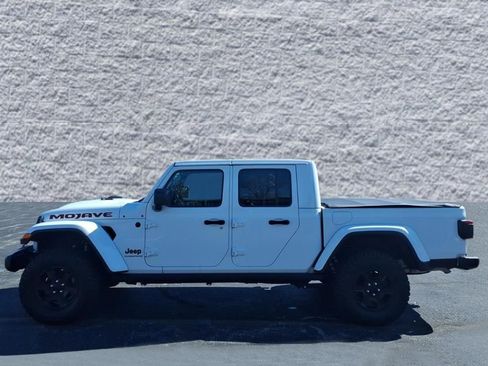 Used 2023 Jeep Gladiator Mojave image 4
