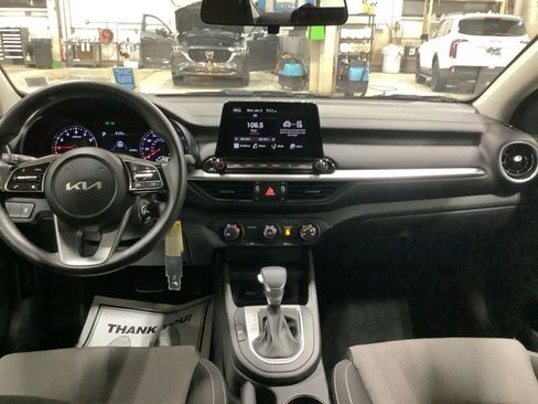 Used 2023 Kia Forte LXS image 10