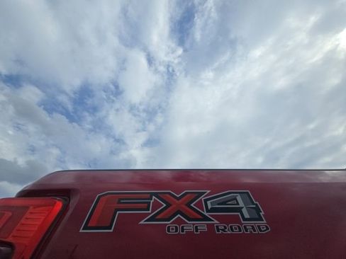 Used 2022 Ford F250 Platinum image 11