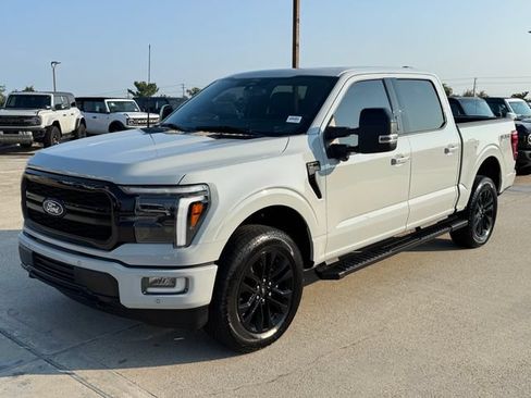 Used 2024 Ford F150 Lariat w/ Equipment Group 502A High AWD/4WD image 11
