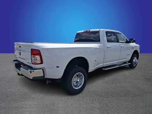 Used 2022 RAM 3500 Big Horn AWD/4WD image 4