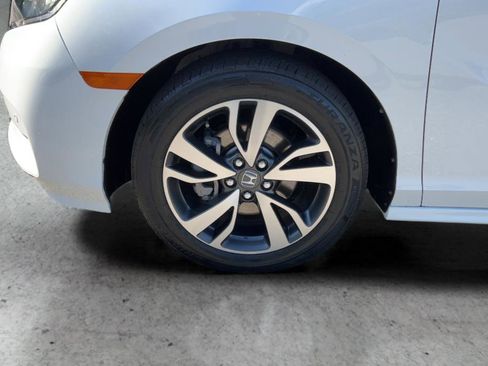 Used 2024 Honda Odyssey Touring image 23