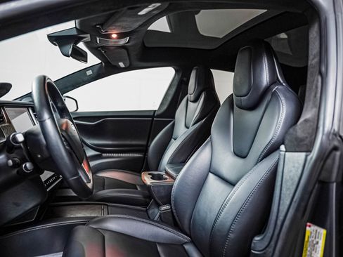 Used 2019 Tesla Model S AWD image 8