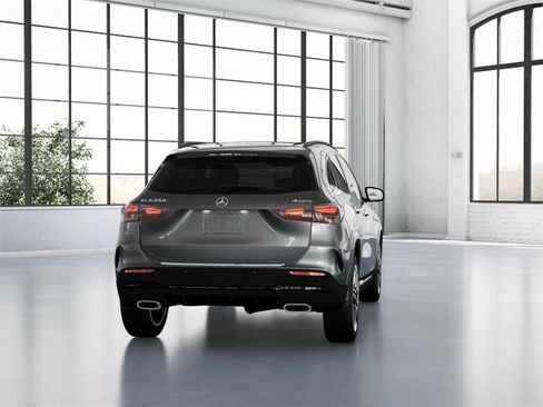 New 2026 Mercedes-Benz GLA 250 4MATIC image 24