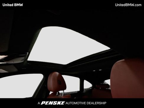 Used 2023 BMW i4 eDrive35 w/ Premium Package image 12