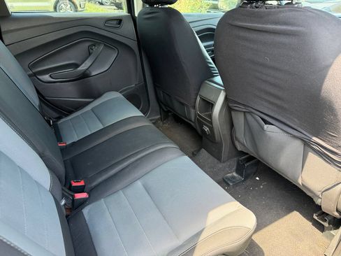 Used 2017 Ford Escape S FWD image 6