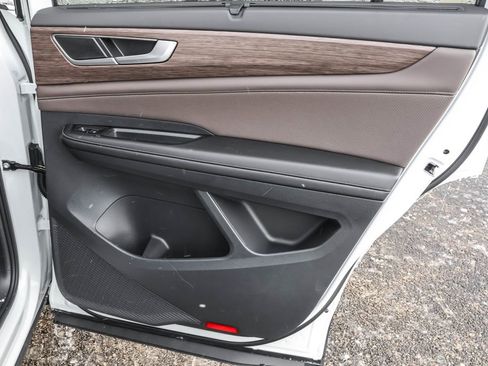 New 2026 Volkswagen Atlas SEL image 41