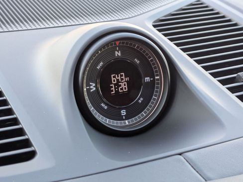 New 2026 Porsche Cayenne GTS image 21